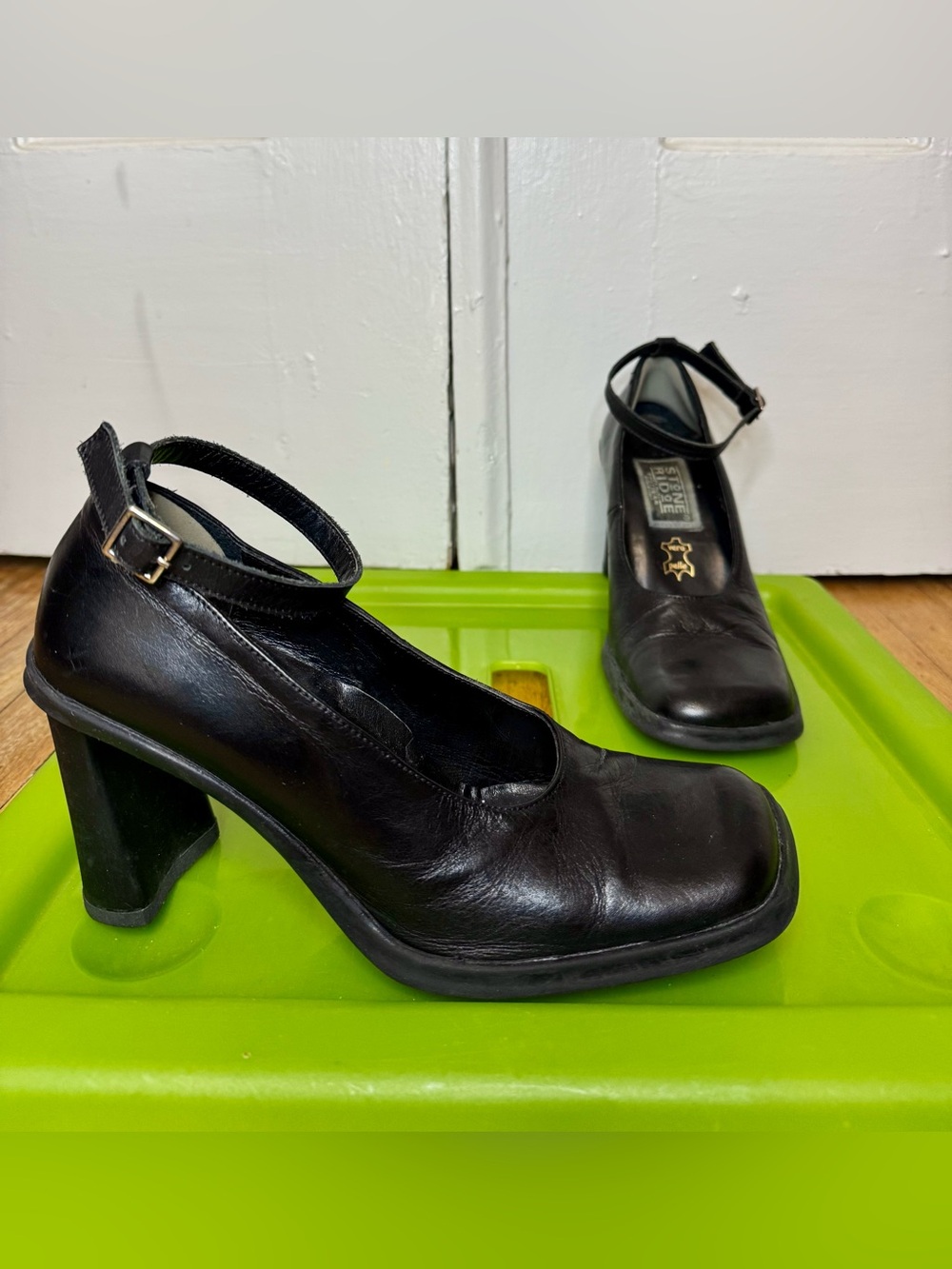Vintage Aldo Stone Ridge Black Ankle Strap Block Heel Pumps